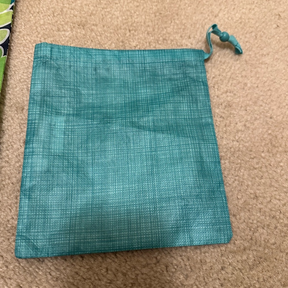 Floral Drawstring Bags Set - Picture 7 of 7